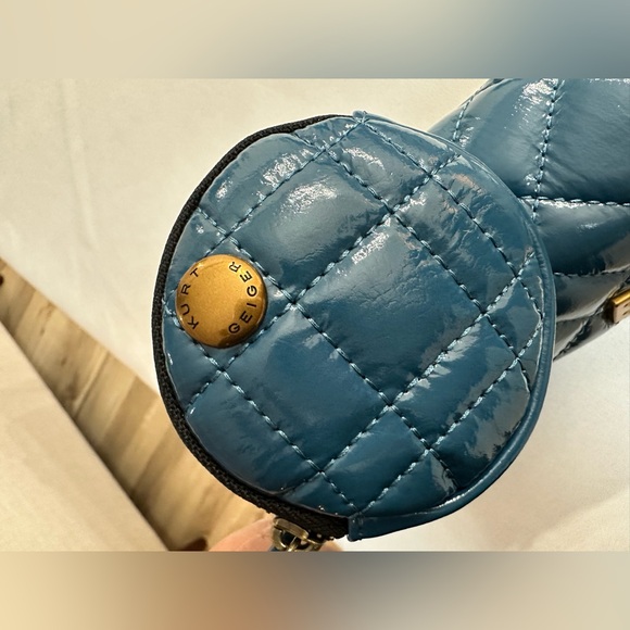NWT Kurt Geiger Brixton Medium Lock Quilted Shoulder patent leather Bag blue - Picture 5 of 7